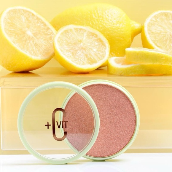 Pixi By Petra +C Vit Glow-y Radiance Powder Highlighter Blush Peach Dew NIB - Picture 4 of 5